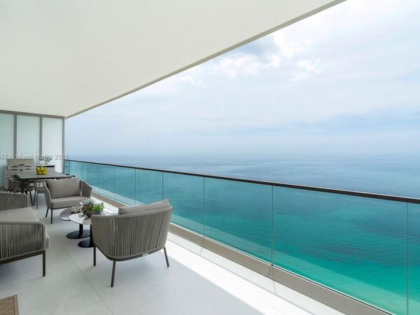 18975 Collins Ave, Unit 4102, Sunny Isles Beach, FL 33160