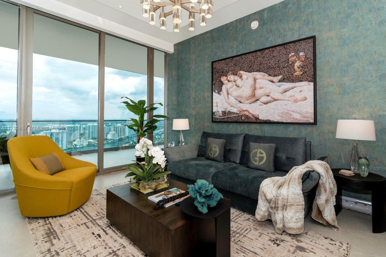 18975 Collins Ave, Unit 4102, Sunny Isles Beach, FL 33160 Photo