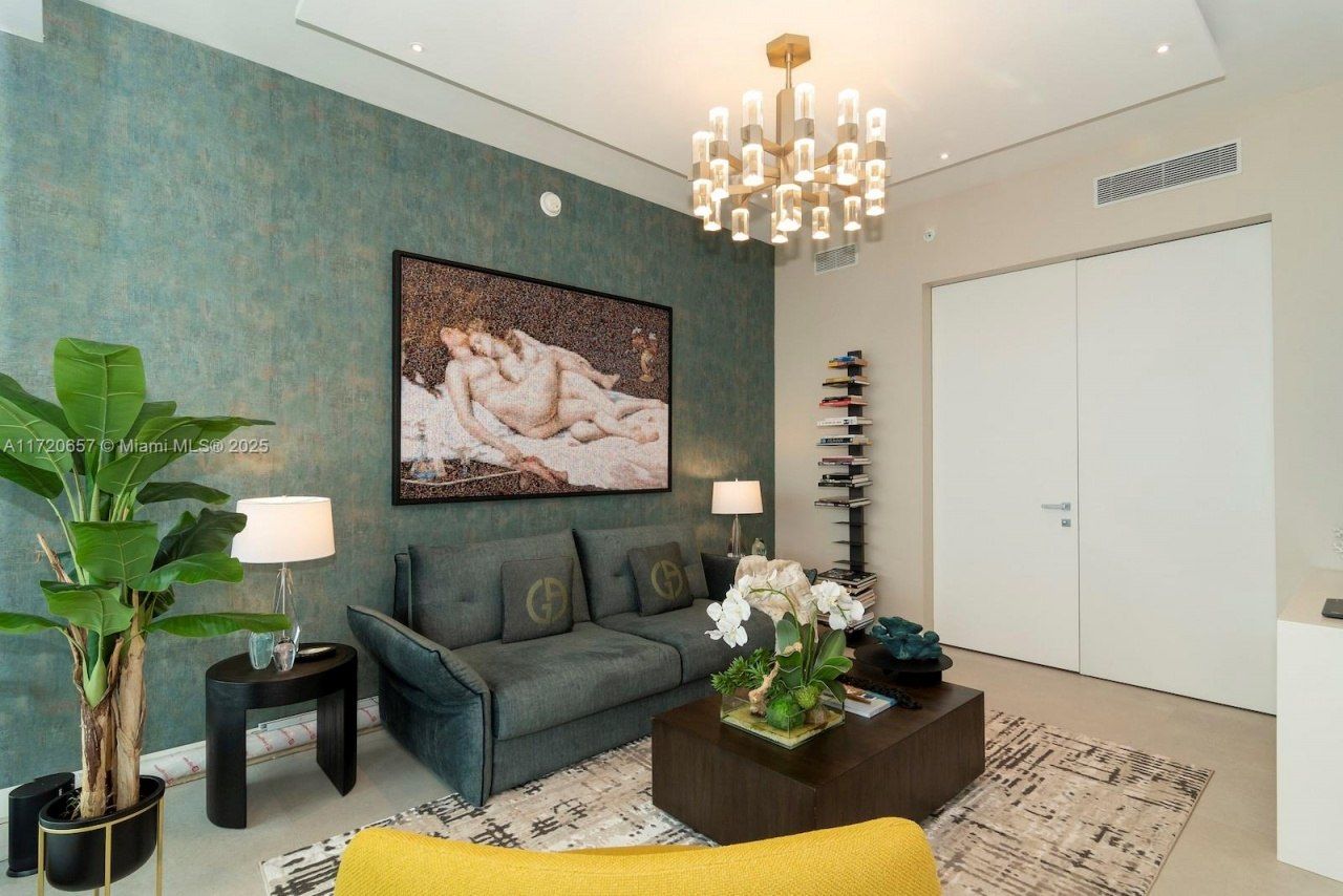 18975 Collins Ave, Unit 4102, Sunny Isles Beach, FL 33160 Photo