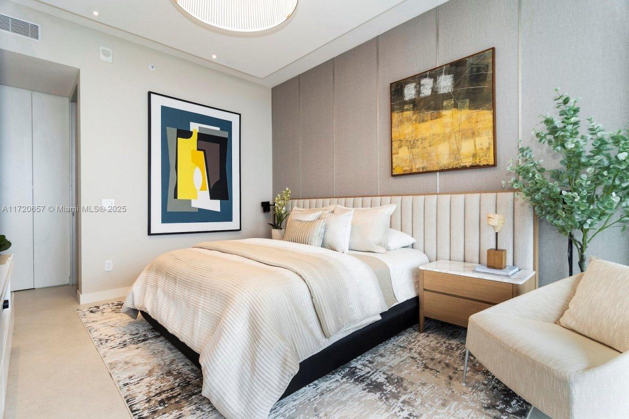 18975 Collins Ave, Unit 4102, Sunny Isles Beach, FL 33160 Photo