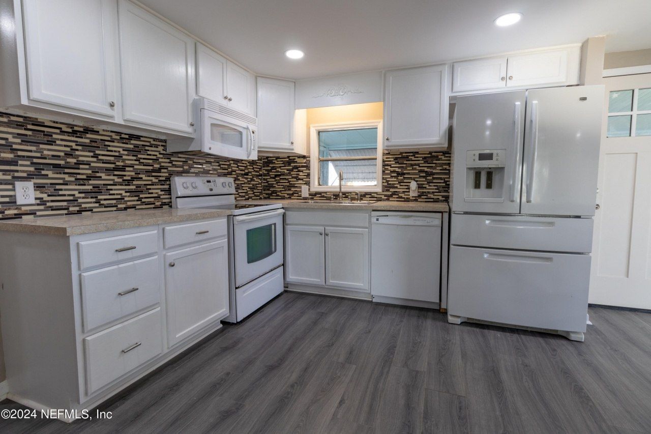 198 Sportsman Drive, Welaka, FL 32189 Photo