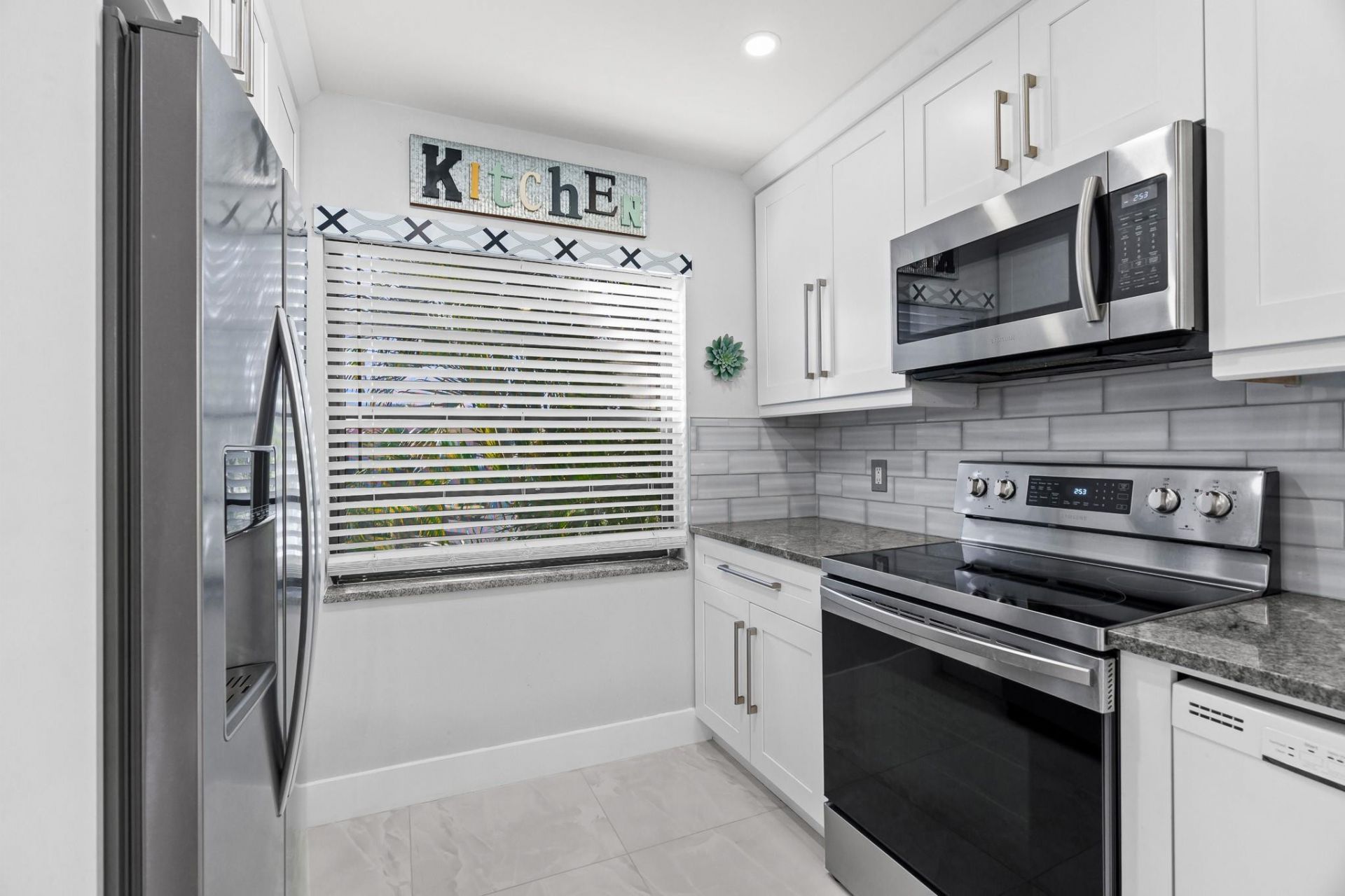 21215 Lago Circle, Unit F, Boca Raton, FL 33433 Photo