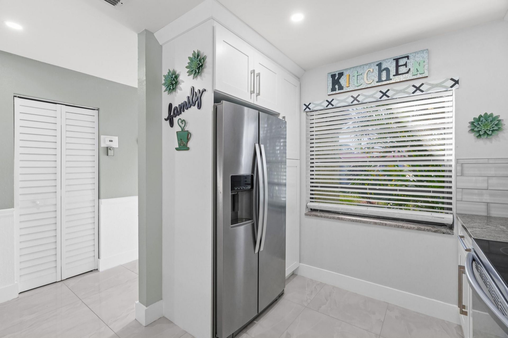 21215 Lago Circle, Unit F, Boca Raton, FL 33433 Photo