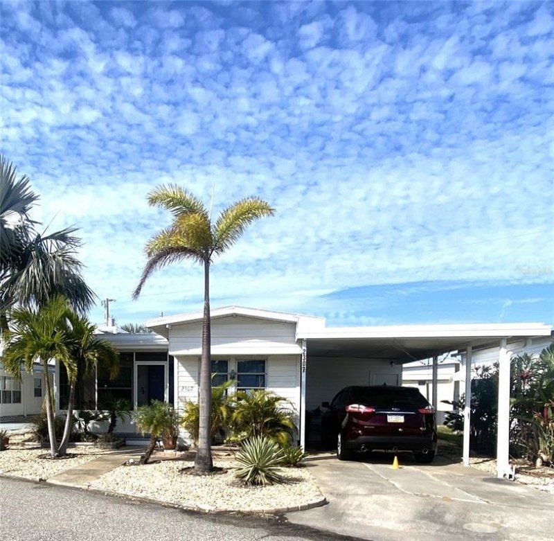 2307 New York Avenue, Bradenton, FL 34207 Photo
