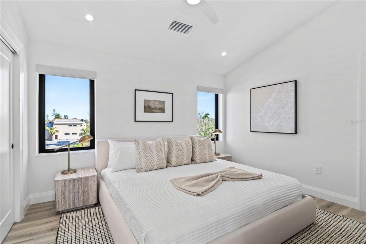 7007 Point Of Rocks Road, Sarasota, FL 34242 Photo