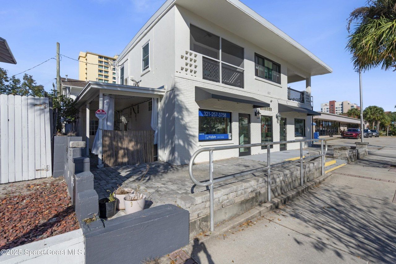 620 E New Haven Avenue, Melbourne, FL 32901 Photo