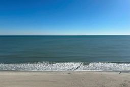 6804 N Ocean Blvd. photo 4