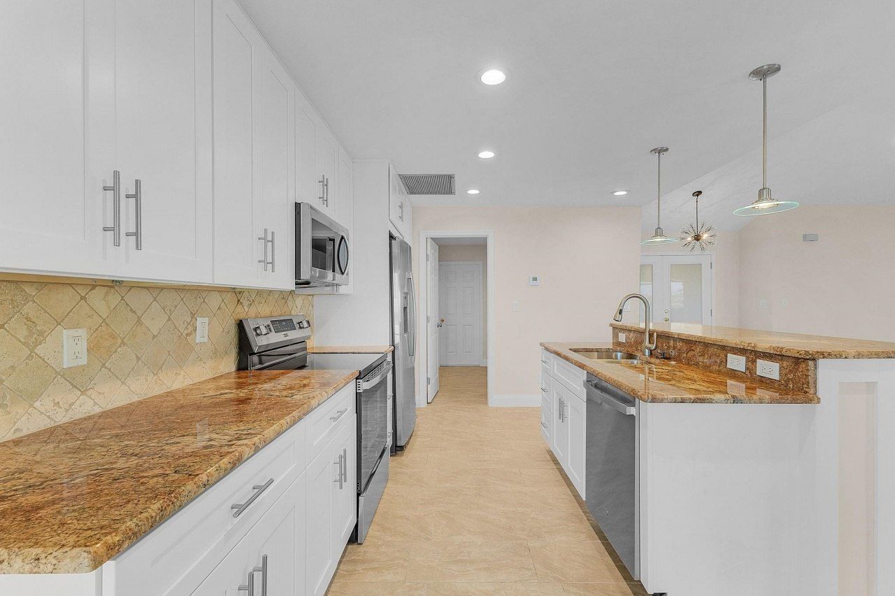 1113 Sand Castle Rd, Sanibel, FL 33957 Photo