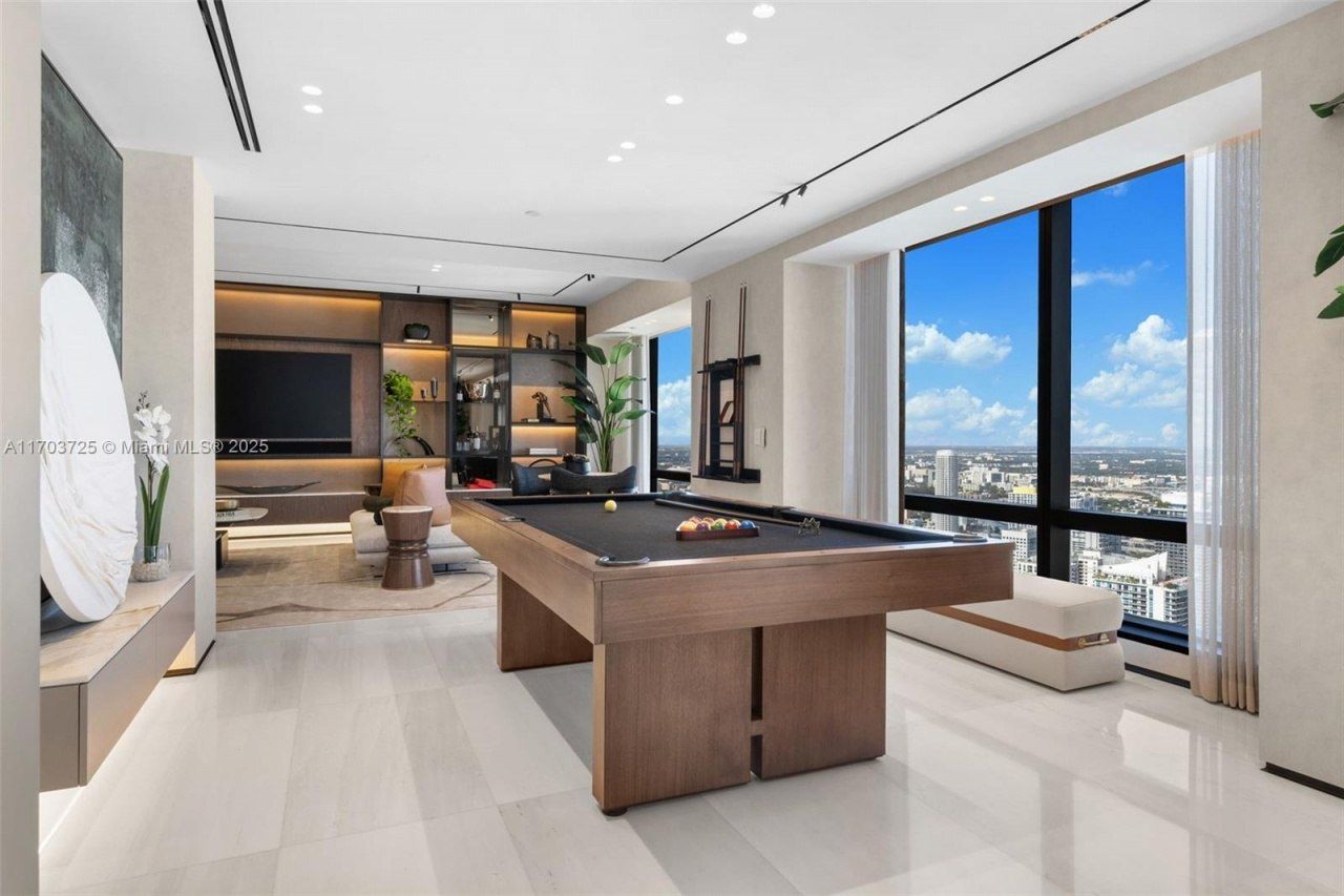 1425 Brickell Ave, Unit 66D-66E, Miami, FL 33131 Photo