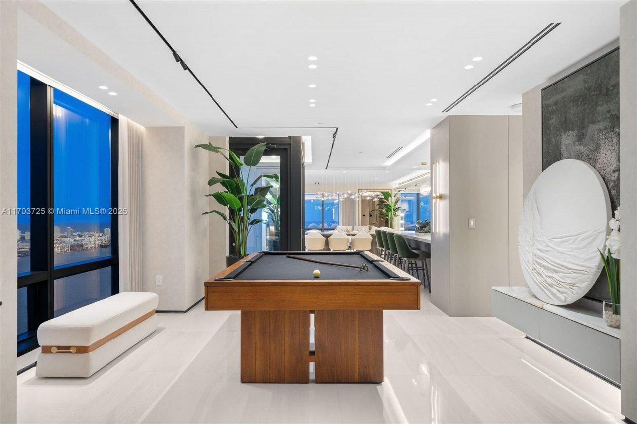 1425 Brickell Ave, Unit 66D-66E, Miami, FL 33131 Photo