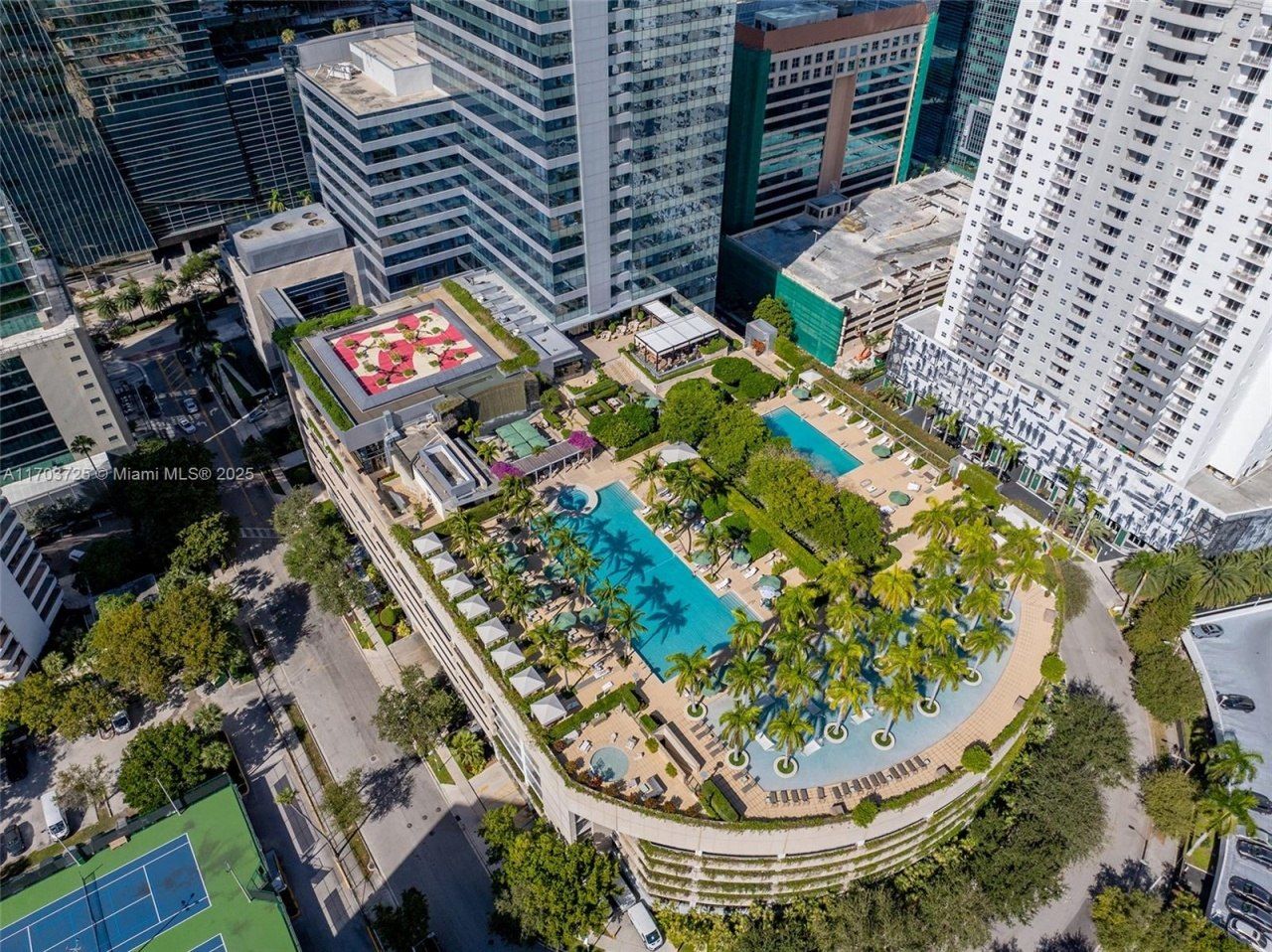 1425 Brickell Ave, Unit 66D-66E, Miami, FL 33131 Photo