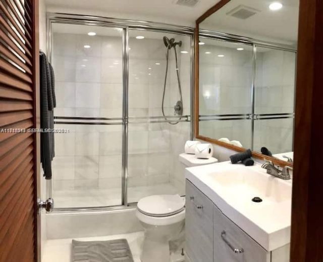 1717 N Bayshore Dr, Unit A-2548, Miami, FL 33132 Photo