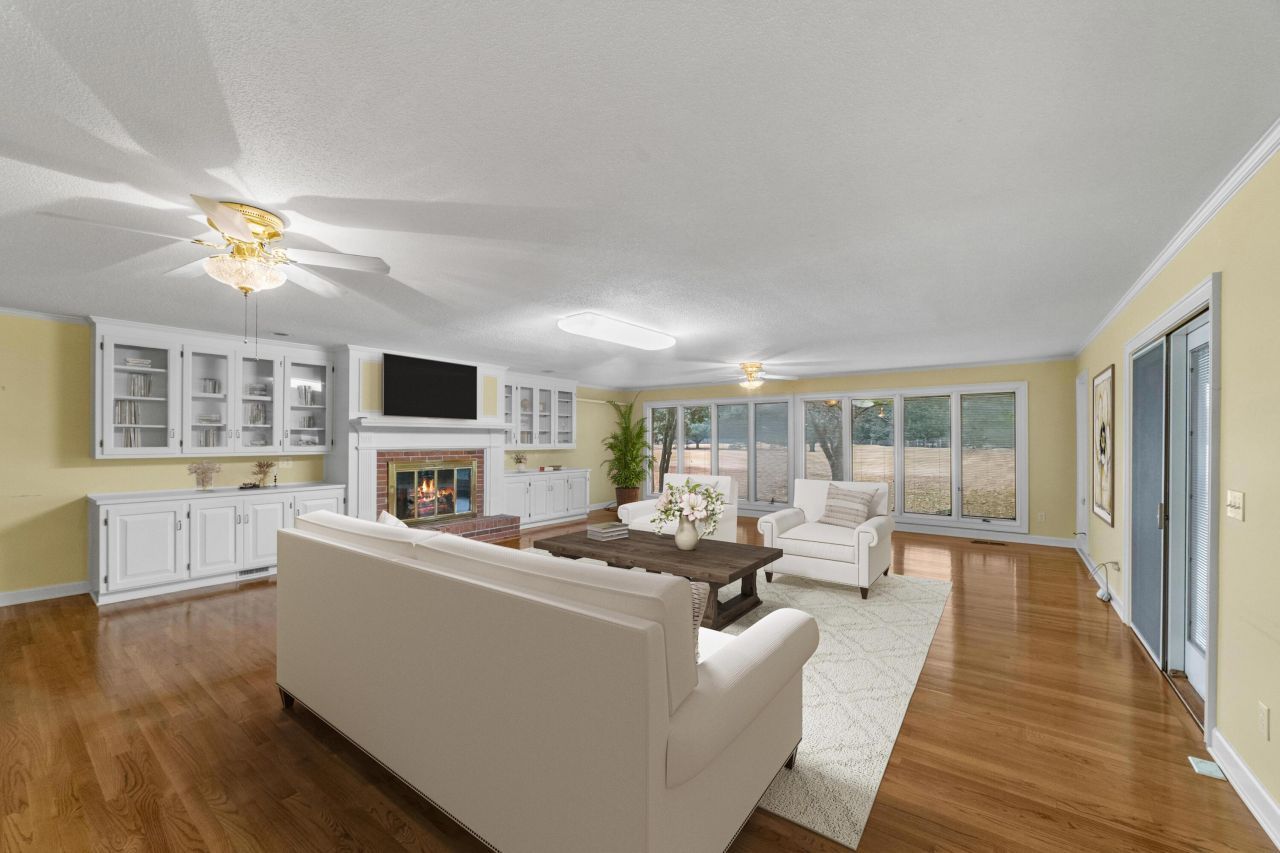 2091 NW Griffith Drive Photo 18