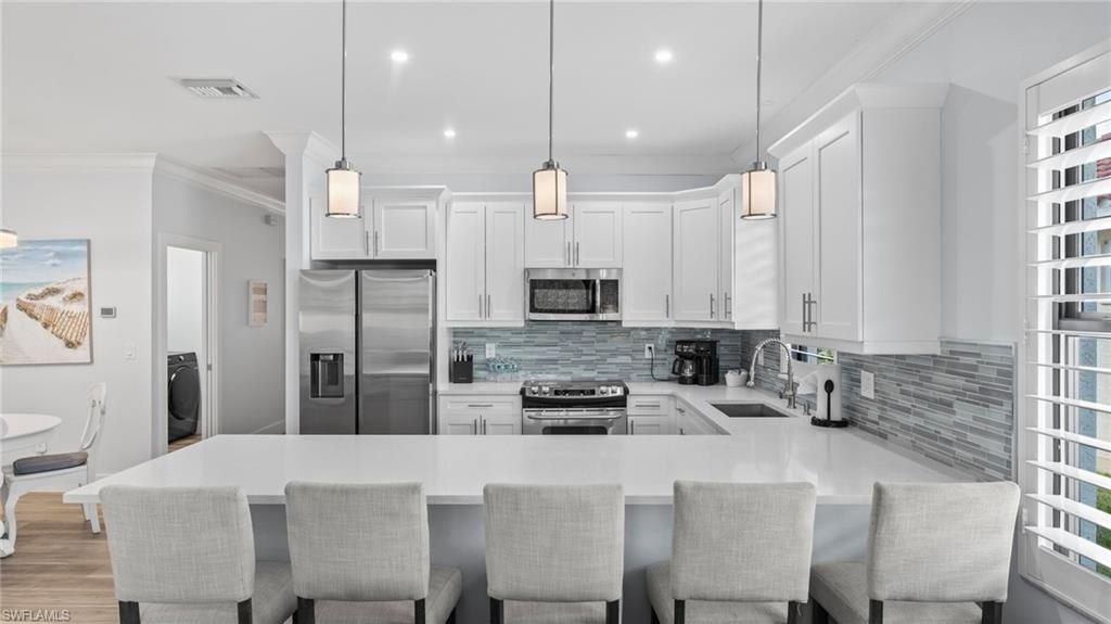 561 94th Ave N, Naples, FL 34108 Photo