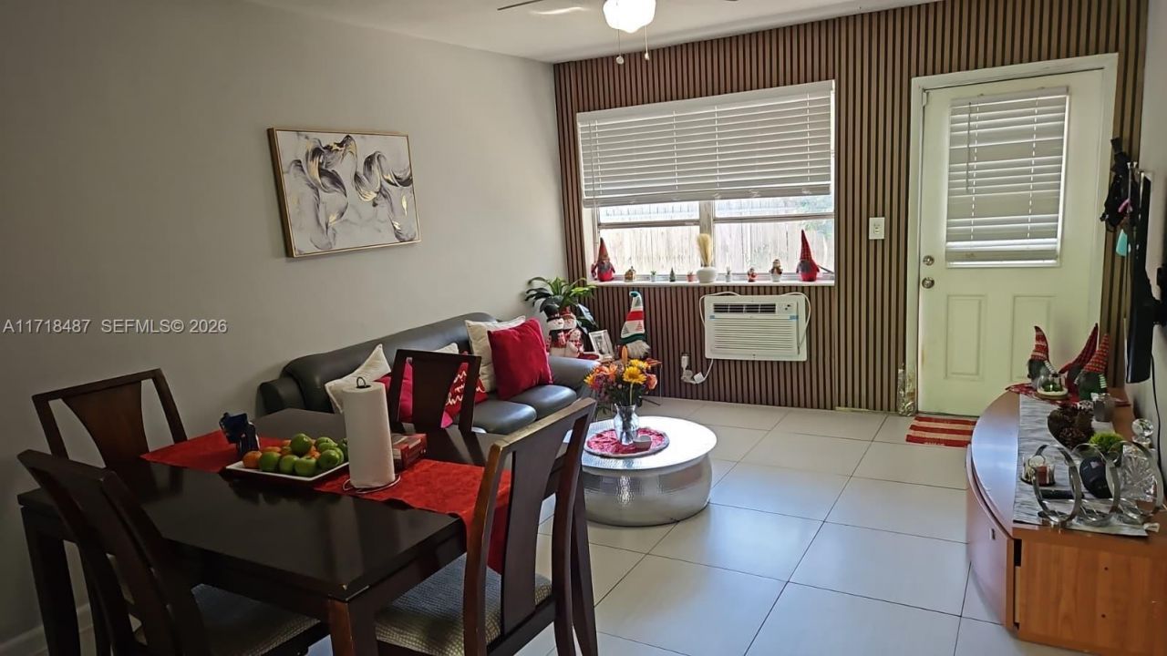 1515 NW 2nd Ave, Fort Lauderdale, FL 33311 Photo
