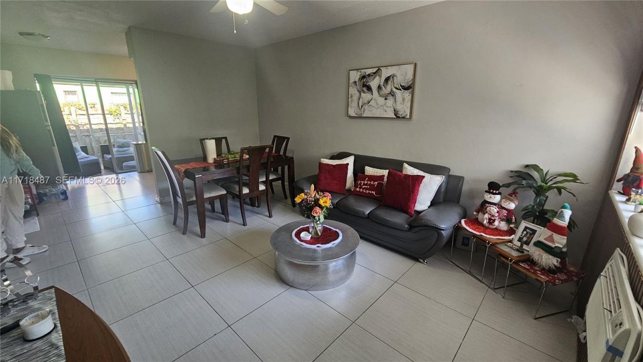 1515 NW 2nd Ave, Fort Lauderdale, FL 33311 Photo
