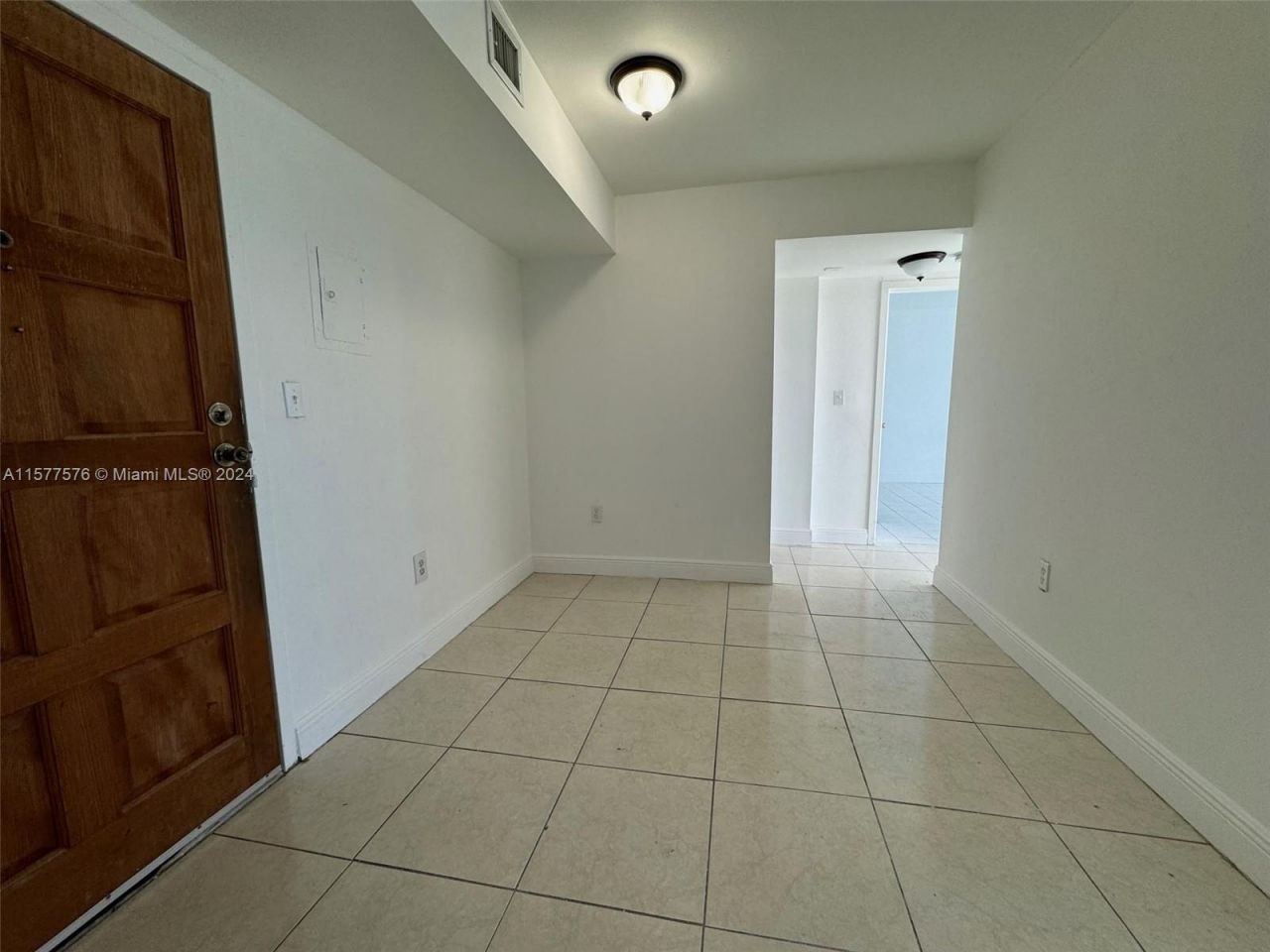 1800 NW 24th Ave, Unit 901, Miami, FL 33125 Photo