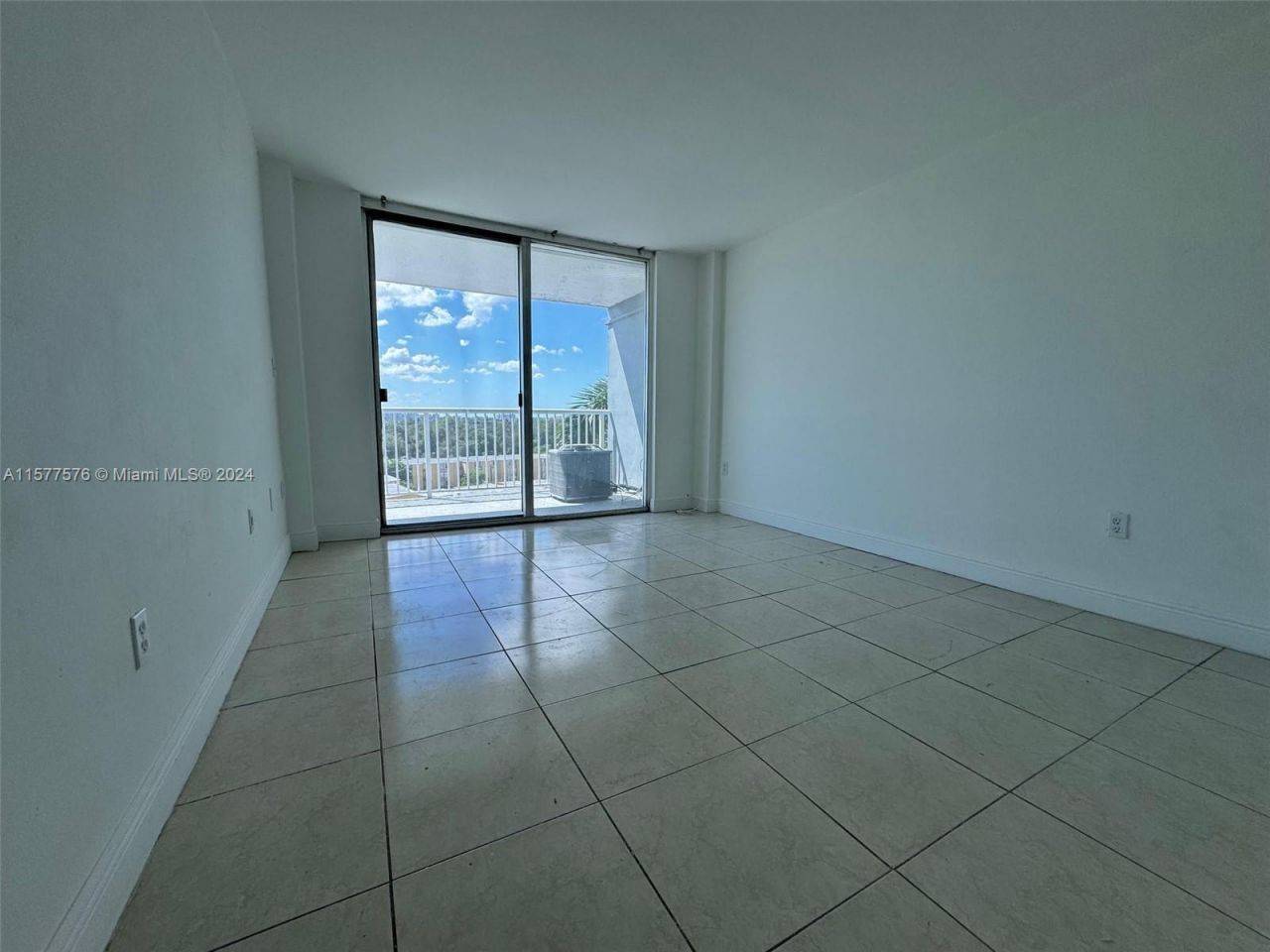 1800 NW 24th Ave, Unit 901, Miami, FL 33125 Photo
