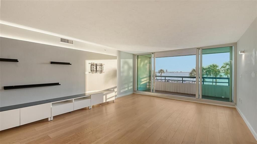 988 Blvd Of The Arts, Unit 311, Sarasota, FL 34236 Photo