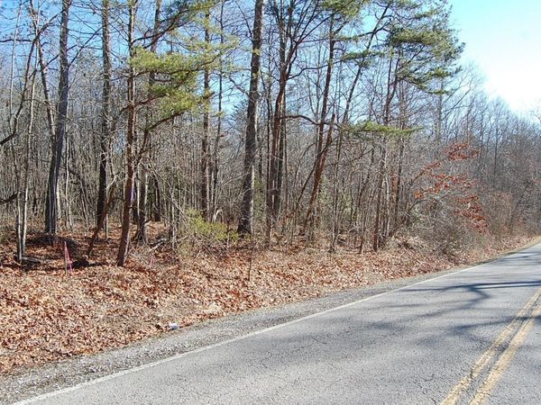 4 Henson Gap Road, Soddy Daisy, TN 37379