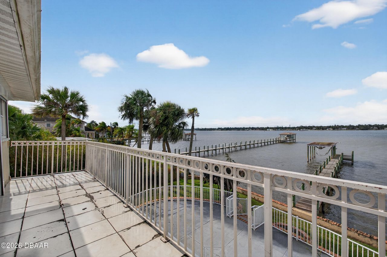 482 Riverside Drive, Ormond Beach, FL 32176 Photo