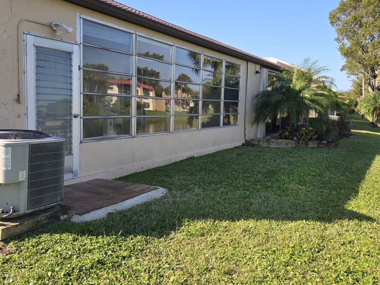 121 Lake Gloria Drive, West Palm Beach, FL 33411 Photo