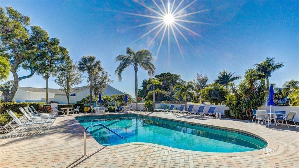 1109 Edgewater Circle, Unit 1109, Bradenton, FL 34209 Photo