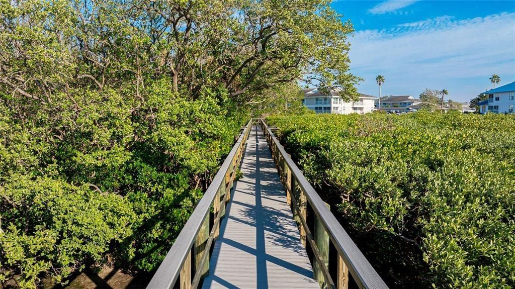 1109 Edgewater Circle, Unit 1109, Bradenton, FL 34209 Photo