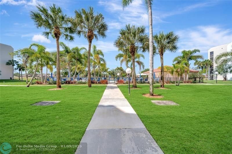 3521 Environ Boulevard, Unit B410, Lauderhill, FL 33319 Photo