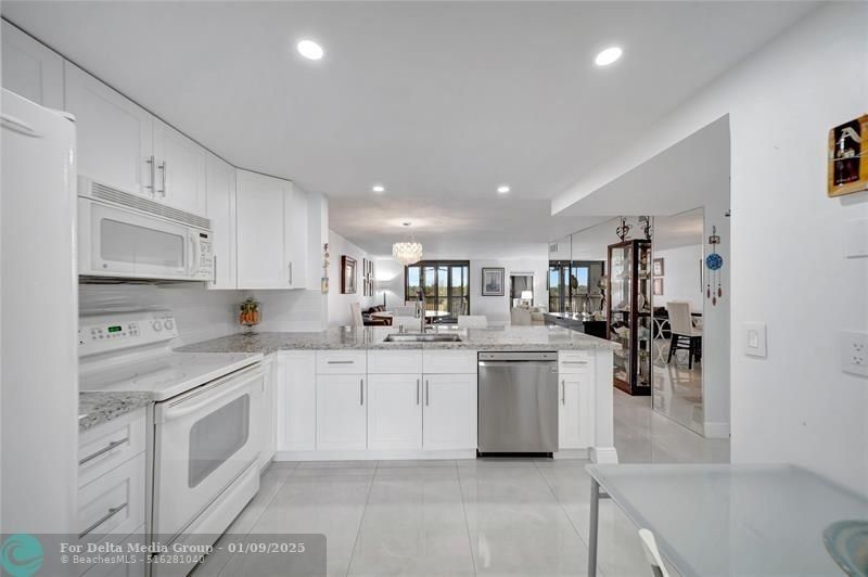 3521 Environ Boulevard, Unit B410, Lauderhill, FL 33319 Photo