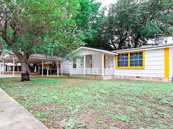 2403 AIRPORT RD, Brackettville, TX 78832