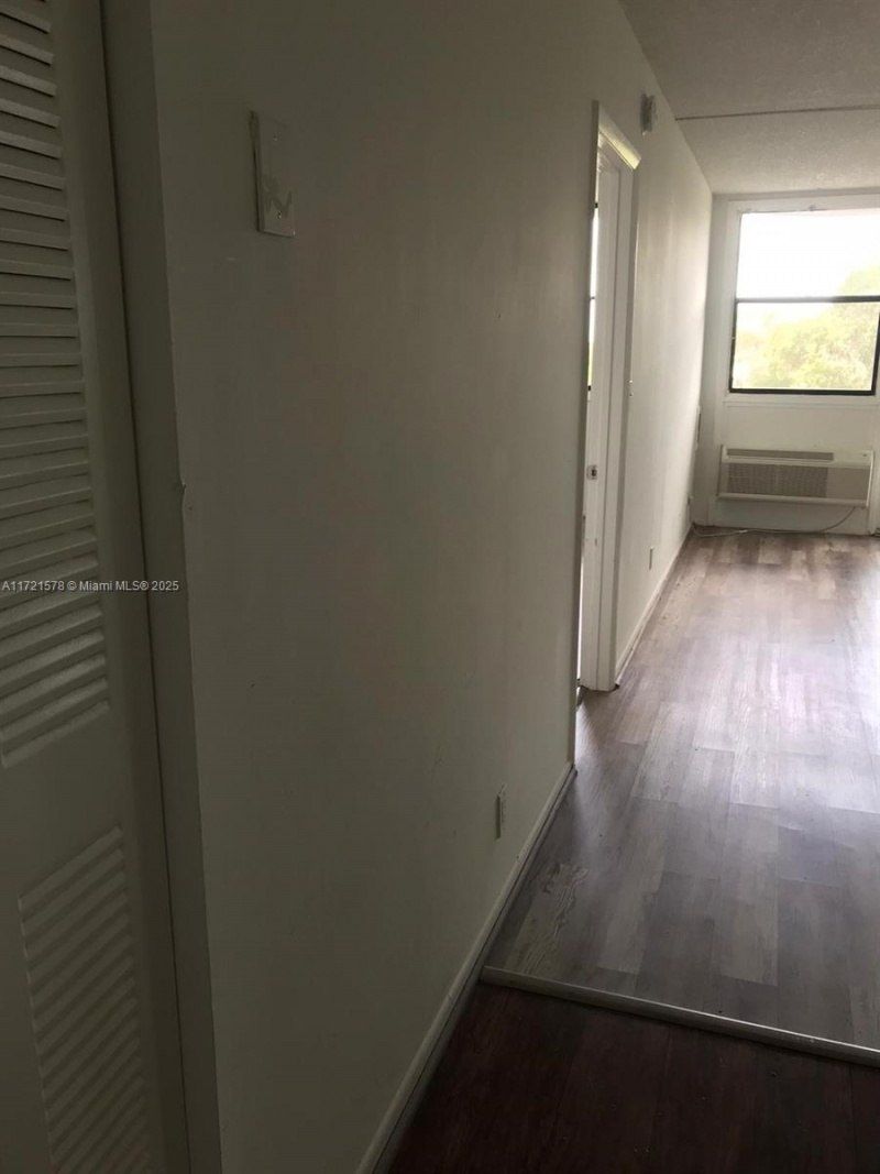 2701 Riverside Dr, Unit 515-B, Coral Springs, FL 33065 Photo