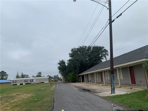 MILES Street, Lutcher, LA 70071