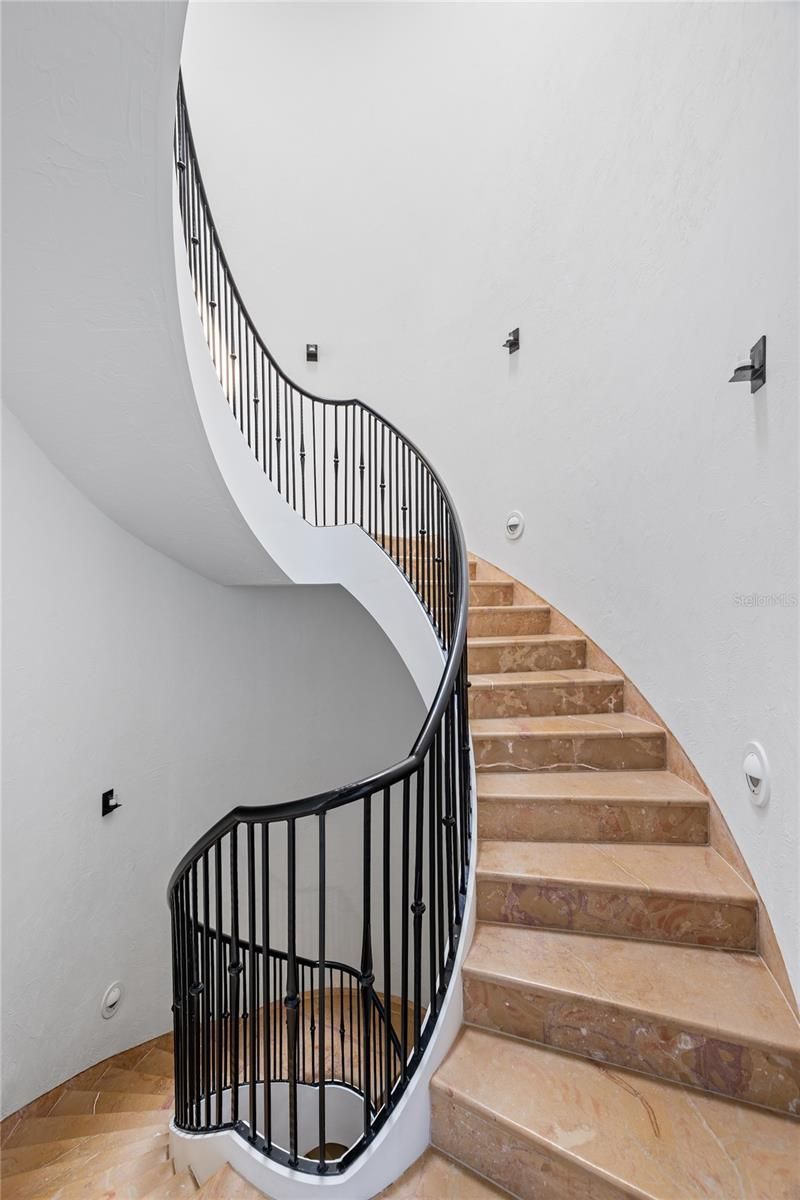 1571 Oceanview Drive, Saint Petersburg, FL 33715 Photo