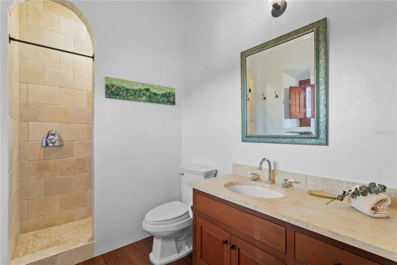 1571 Oceanview Drive, Saint Petersburg, FL 33715 Photo
