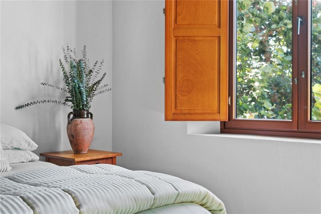 1571 Oceanview Drive, Saint Petersburg, FL 33715 Photo