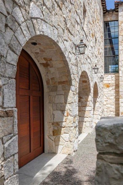 1571 Oceanview Drive, Saint Petersburg, FL 33715 Photo