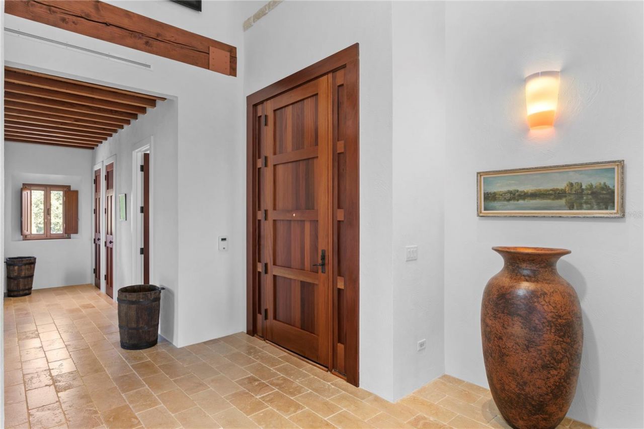 1571 Oceanview Drive, Saint Petersburg, FL 33715 Photo