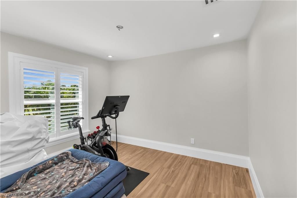 18198 Royal Hammock Blvd, Naples, FL 34114 Photo