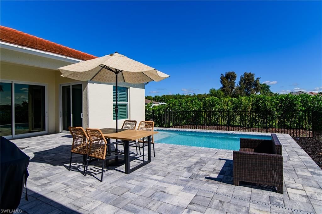 18198 Royal Hammock Blvd, Naples, FL 34114 Photo