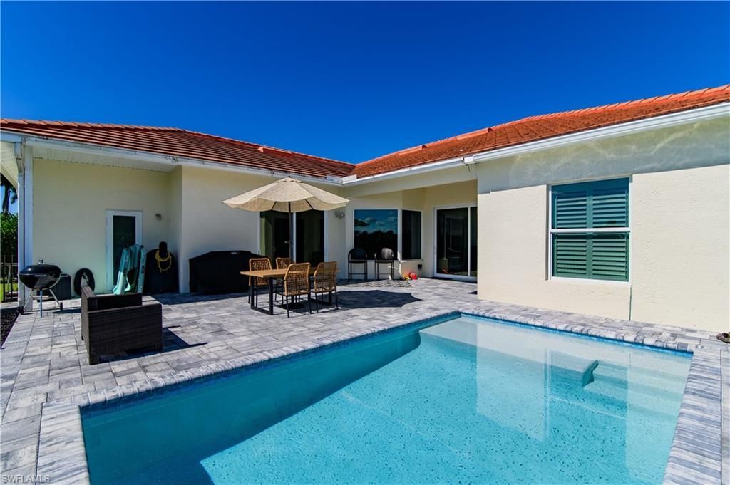 18198 Royal Hammock Blvd, Naples, FL 34114 Photo