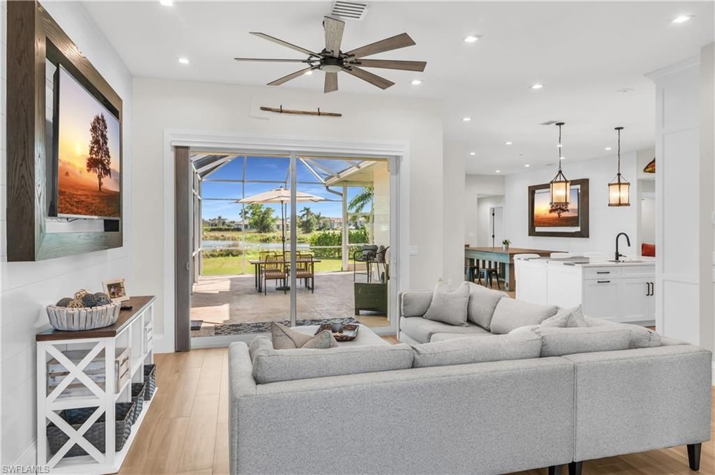 18198 Royal Hammock Blvd, Naples, FL 34114 Photo