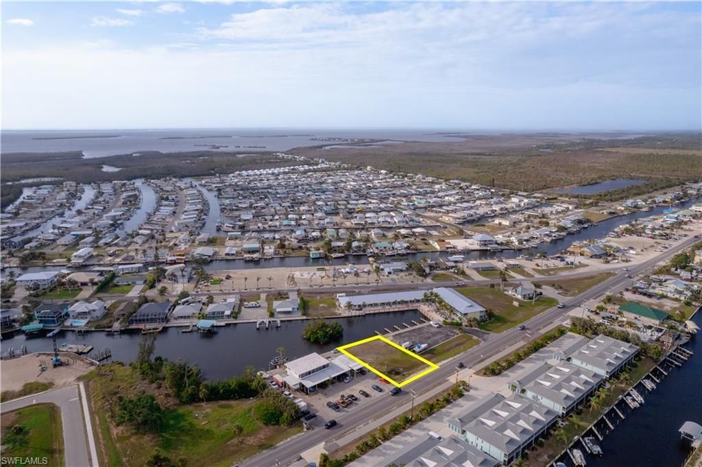 2891 Oleander St, Saint James City, FL 33956 Photo