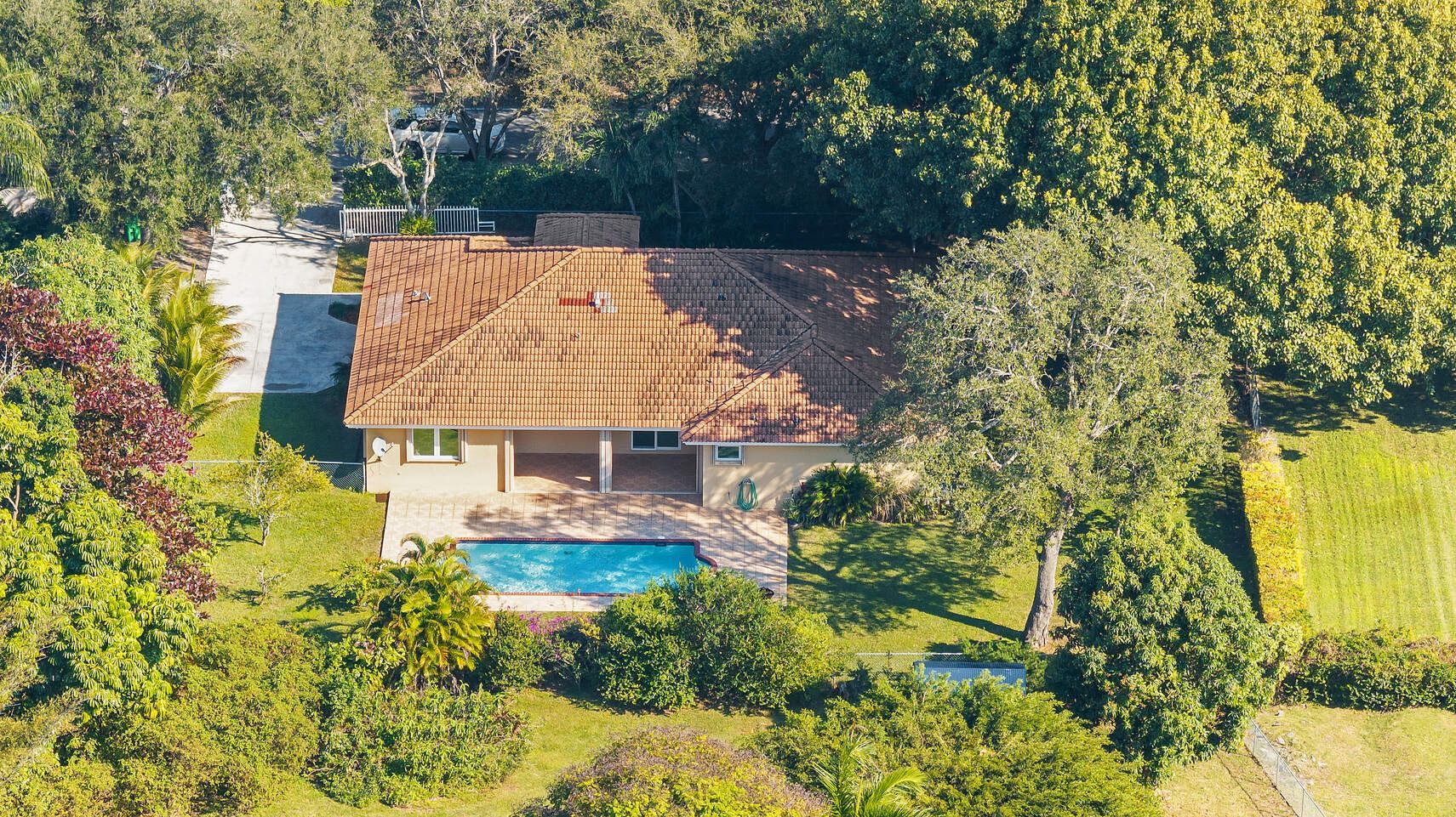 13550 SW 82nd Ave, Pinecrest, FL 33156 Photo