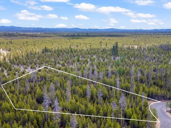 TL 09300 Buggy Whip Court, Unit 10, La Pine, OR 97739