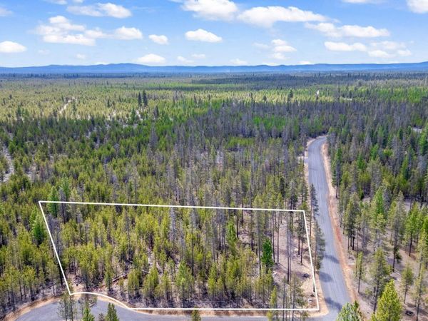 TL 08700 Stirrup Drive, Unit 16, La Pine, OR 97739