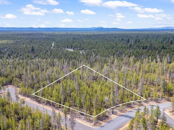 TL 09700 Buggy Whip Court, Unit 6, La Pine, OR 97739