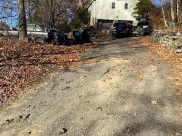 139 Hillcrest Drive, Marlboro, NY 12542