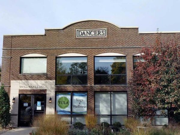 99 Snelling Avenue N, Saint Paul, MN 55104