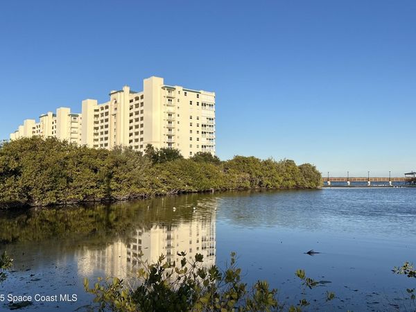 7 Indian River Avenue, Unit 705, Titusville, FL 32796